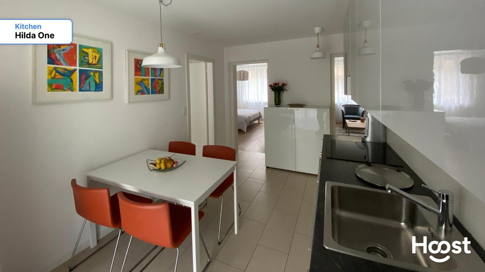 H1 With 4,5 Room, Bathroom, Kitchen, Central, Quiet & Modern With Office Zurich Extérieur photo