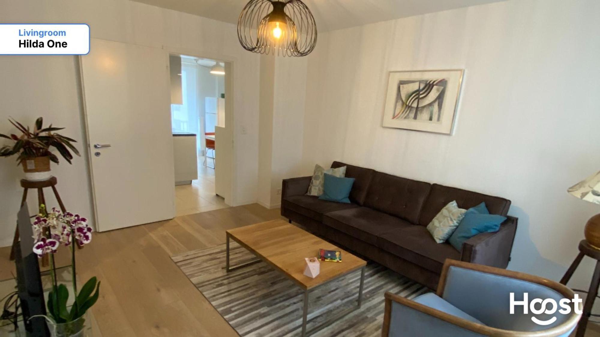 H1 With 4,5 Room, Bathroom, Kitchen, Central, Quiet & Modern With Office Zurich Extérieur photo